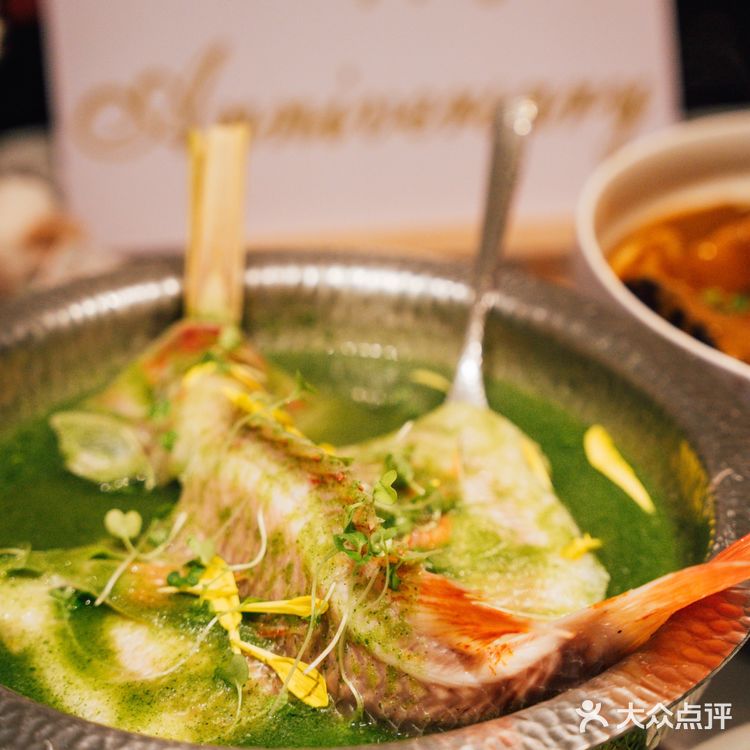 在德基！!存一下💕南京520约会氛围漂亮饭