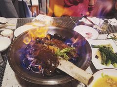 -渝人制造创意餐厅
