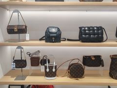 -海星奢选二手奢侈品手表包包鉴定回收寄卖(墨玉南路店)
