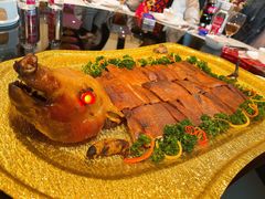 烤乳猪-炳胜品味(海印总店)