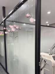 -苗方清颜专业祛痘·皮肤管理