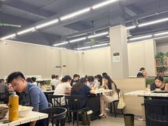 -周良天山牛杂城(天山路总店)