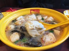 油豆腐百叶包粉丝-小杨生煎(香港名都店)