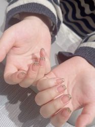 -丽心自助美甲美睫