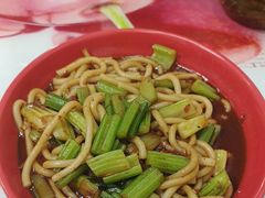 -玲玲米粉·新疆现炒米粉(大十字总店)