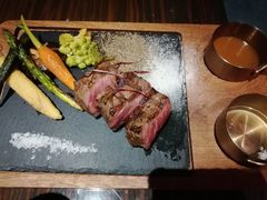 -YUE·6·西式融合餐厅(外滩六号店)