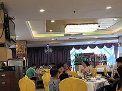 -御满江海鲜酒家(洛溪新城店)
