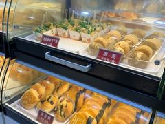 -皇朝西饼(建设店)