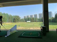 -北京鸿华高尔夫练习场