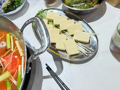-王奋斗贵州酸汤牛肉火锅