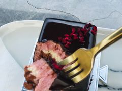 -UNI UNI(环亚凯瑟琳店)