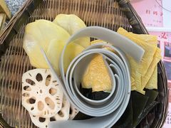 荷心-石灰市老火锅(北滨路店)