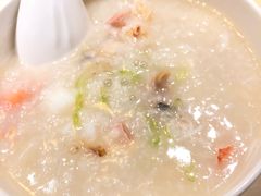 -余欢领鲜火锅(新街口店)