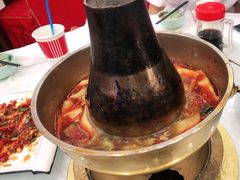 -撒拉人家.酸菜牦牛肉火锅