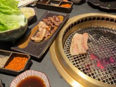 -铭牛烧肉·和牛海鲜自助(高新月牙湖店)