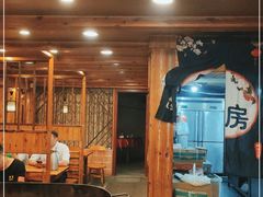 门面-老东镇啤酒屋海鲜加工·蒸汽海鲜·海鲜烧烤(台东店)