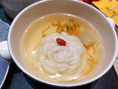 鸡汤芙蓉虫草花-金狮麟·宋宴