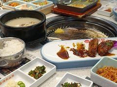 -韩香福烤肉庄园(荣成店)