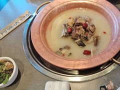 -阿婆情腊排骨火锅·野生菌季(古城旗舰店)