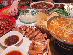 小米椒爱上蛙-先启半步颠小酒馆(白麓里店)