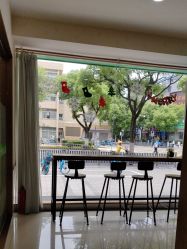 -苗医生专业祛痘·皮肤管理