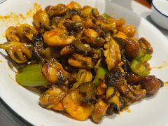 -经典老菜坊·开封灌汤包(火车站店)