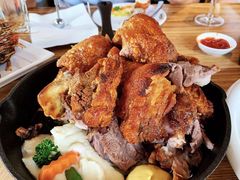 -LENBACH兰巴赫西餐啤酒坊(大连东港店)