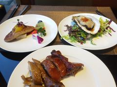 -大中华希尔顿酒店-念自助餐·嗨啤·小龙虾
