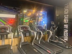 -TOP健身私教工作室(侨香店)