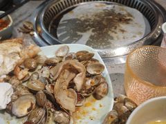-金滏山烤肉·海鲜·火锅自助餐厅(襄阳万达店)