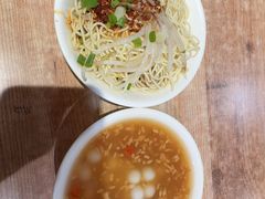 -洞子口张老二凉粉(文殊坊美食街店)