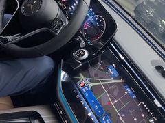 -上海星瀚奔驰4S店(红柳路店)