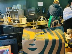 -星巴克(上海浦东禹悦汇店)