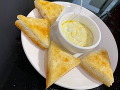 酥油奶渣饼-藏味八珍特色火锅