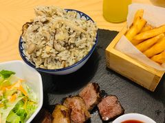 雪花牛肉粒配黑松露烩米饭-红小满休闲餐厅(十全街店)