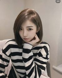 -变画·发型STUDIO