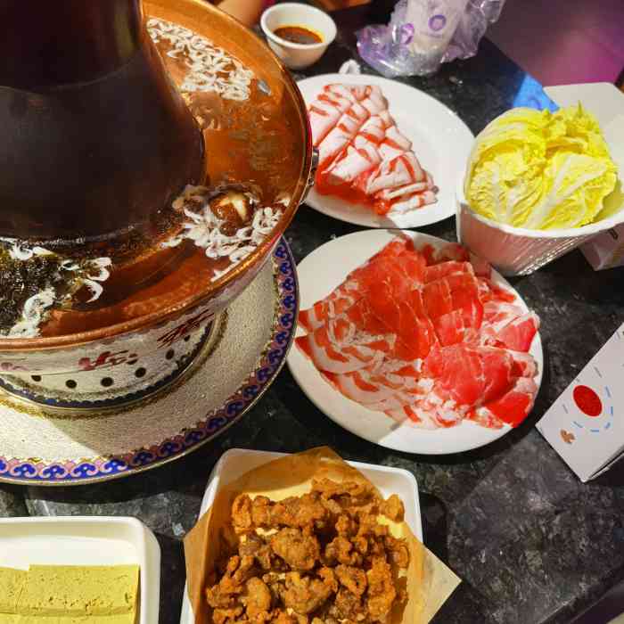 鸿茂斋熙地港店