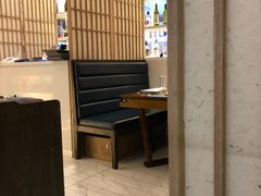 卡座-赤火牛排(金狮广场店)
