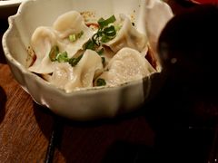 -肆海小川菜酒馆Wine Bistro (青年路店)