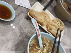 -小姜锅贴(凤凰街店)