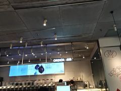 -喜茶(上海打浦桥日月光gelato lab+店)