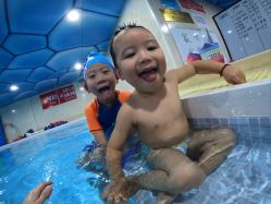 -子木乐园婴儿游泳馆(水晶港店)