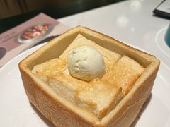 -半秋山西餐厅(巴南万达广场店)