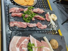 -黑豚黨韩国烤肉料理(悦然时光店)