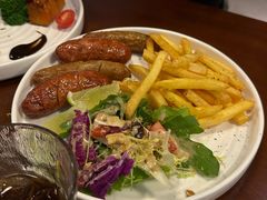 -mordew加州日记西餐&小酒馆(新天地店)