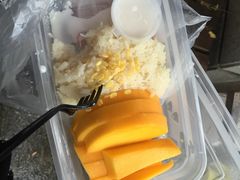 -陈记甜品窝(中山北路店)