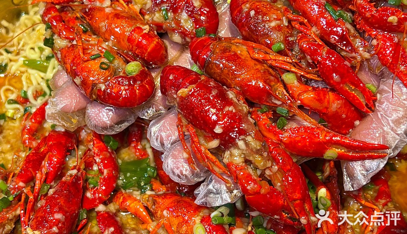 深夜食堂の扫地僧！宵夜被李氏承包了！