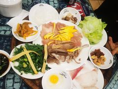 -桥香园云南过桥米线(金马碧鸡店)