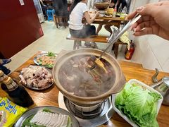 -威邵鸡煲(西华路总店)