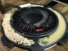 -哈哈碳都·牛肋条无限自助烤肉(台江万达店)